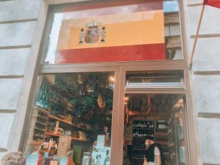 Магазин іспанських делікатесів і вин продаєм у Варшаві - фото
