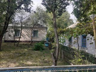 Продам будинок в центрі села Шевченкове - фото