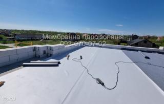 Плоский дах,мембрана ПВХ - фото