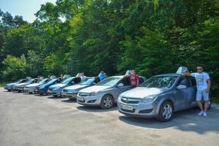 Автошкола Магістраль на Варшавській – професіоналізм та безпека за кермом - фото