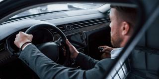 ArtTaxi — Трансфери по Україні та Європі, Індивідуальний трансфер, міжнародне таксі та міжміське таксі - фото