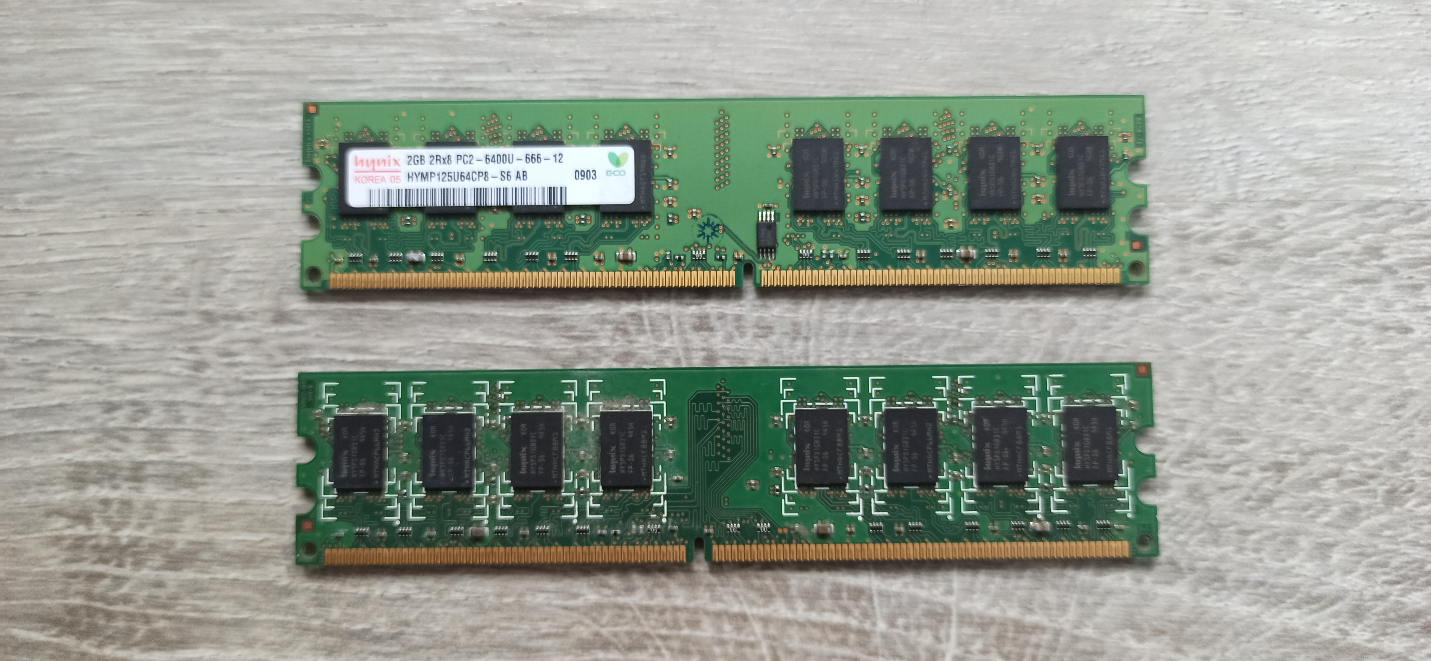 Оперативна пам'ять Hynix DDR2 2*2Gb 800MHz PC2 6400U CL6 (HYMP125U64CP8-S6 AB), фото 1 Оперативна пам'ять Hynix DDR2 2*2Gb 800MHz PC2 6400U CL6 (HYMP125U64CP8-S6 AB), фото 1