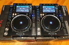 Продажа 2x Pioneer CDJ-2000 Nexus 2 и 1x PIONEER DJM-900 Nexus 2 - фото