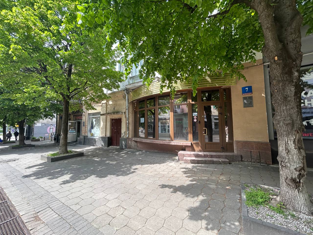 Оренда приміщення по вул. Лесі Українки!, фото 1 Оренда приміщення по вул. Лесі Українки!, фото 1