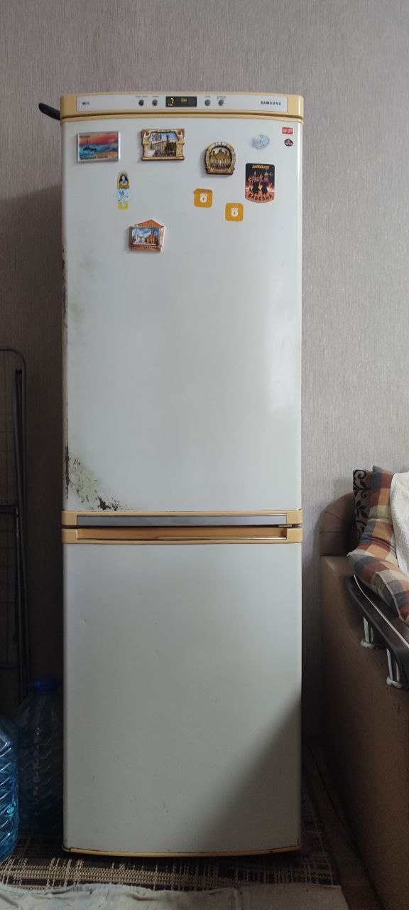 Холодильник Samsung, фото 1 Холодильник Samsung, фото 1