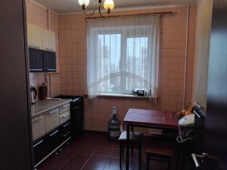 Пропонується до продажу затишна 3-кімнатна квартира Пропонується до продажу затишна 3-кімнатна квартира