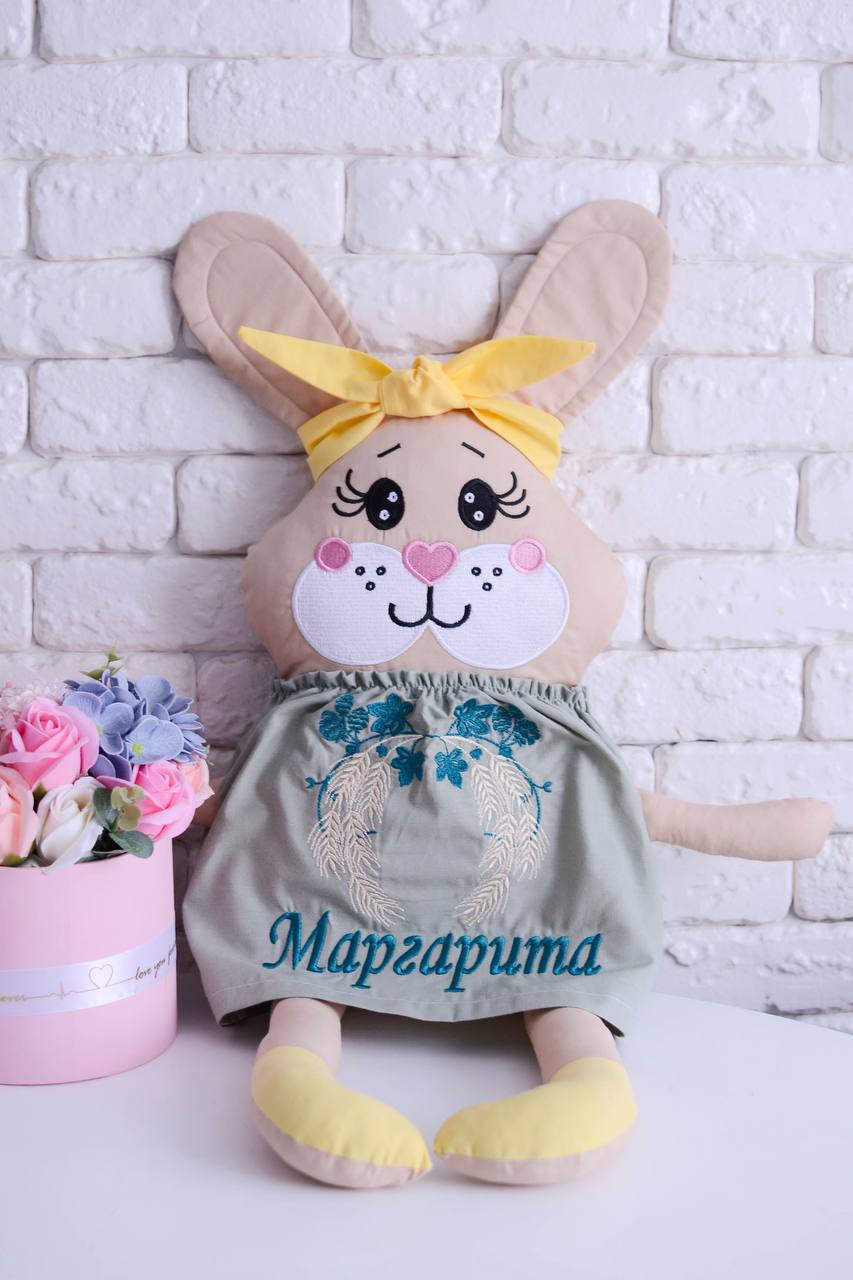 Корпоративні подарунки з вишивкою від Fairytale, фото 1 Корпоративні подарунки з вишивкою від Fairytale, фото 1