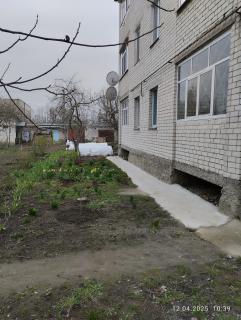5 - кімнатну квартиру
