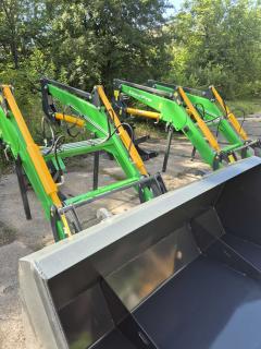 Швидкоз'ємний фронтальний навантажувач LoadPro - фото