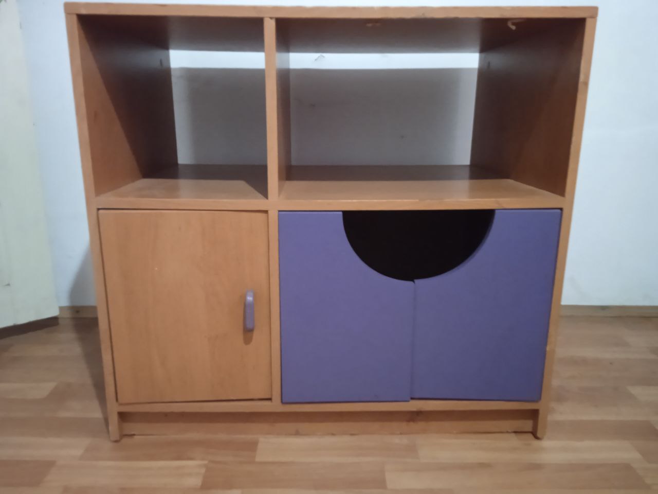 Продам шафку та тумбочку в наборі, фото 1 Продам шафку та тумбочку в наборі, фото 1