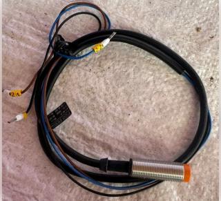 Індуктивний датчик IF5249 (IFB3004-BPKG) - фото