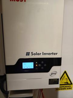 Гібридний інвертор Must 5,2 kWt - фото