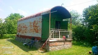 Дача на участке 16 сот.в Трушках.Рядом лес и речка.Молодой сад. - фото