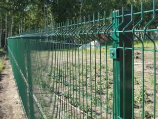 Секційні паркани із 3D сітки — монтаж під ключ