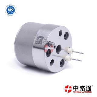 Diesel Injection Delivery Valve 090140-1520 Diesel Injection Delivery Valve 090140-1990