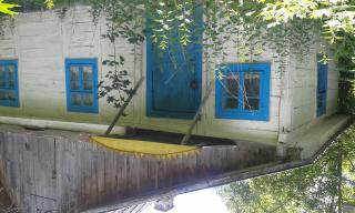 Продається пів будинку в центрі села Білотин, Ізяславського району - фото