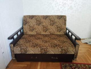 Продам розкладний диванчик і крісла - фото