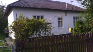 Продам недорого житловий будинок в с.Суботів - фото