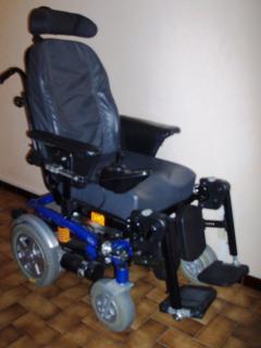 Продам інвалідний візок за низькою ціною - фото