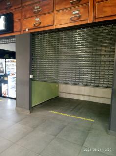 Оренда торгового приміщення в предкасовій зоні магазина "Сільпо" - фото