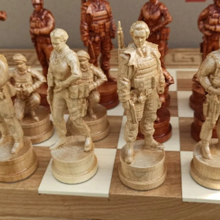 Шахові фігури ЗСУ дерев'яні - фото