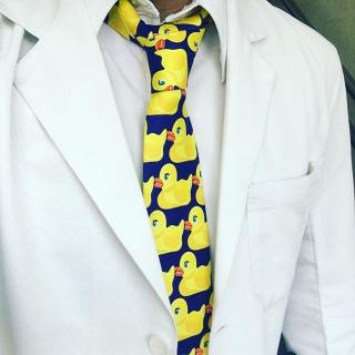 Краватка з жовтими качками як у Барні з серіалу Як я зустрів вашу маму - фото