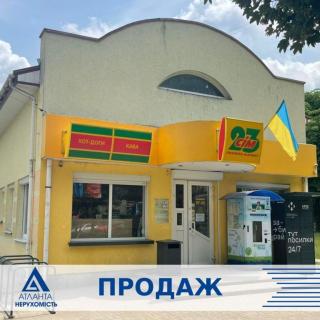 Продаж торгового приміщення в м. Луцьку по проспекту Соборності! - фото